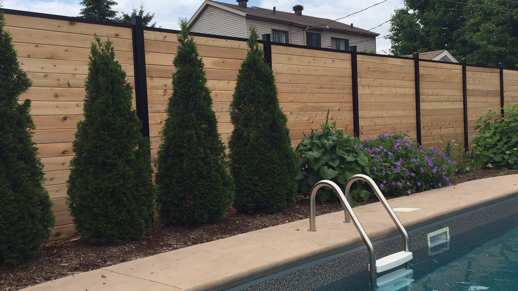 Aluminum fence – Cedar (8)(1)