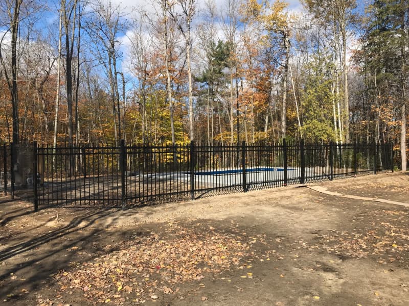 custom aluminum pool fence