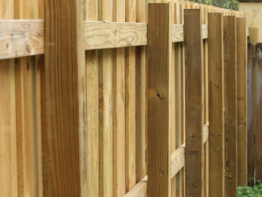 Getting a New Fence with Your Neighbours: A Guide