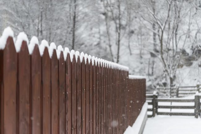 5 Reasons Why Your Fence Isn’t Holding Up This Winter