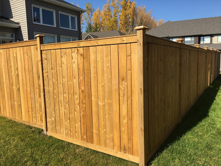 Ottawa Fencing Residential & Commercial Fence Company Ideal Fence
