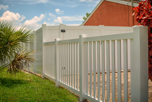 How choosing a Cheaper PVC Fence can be a Risk